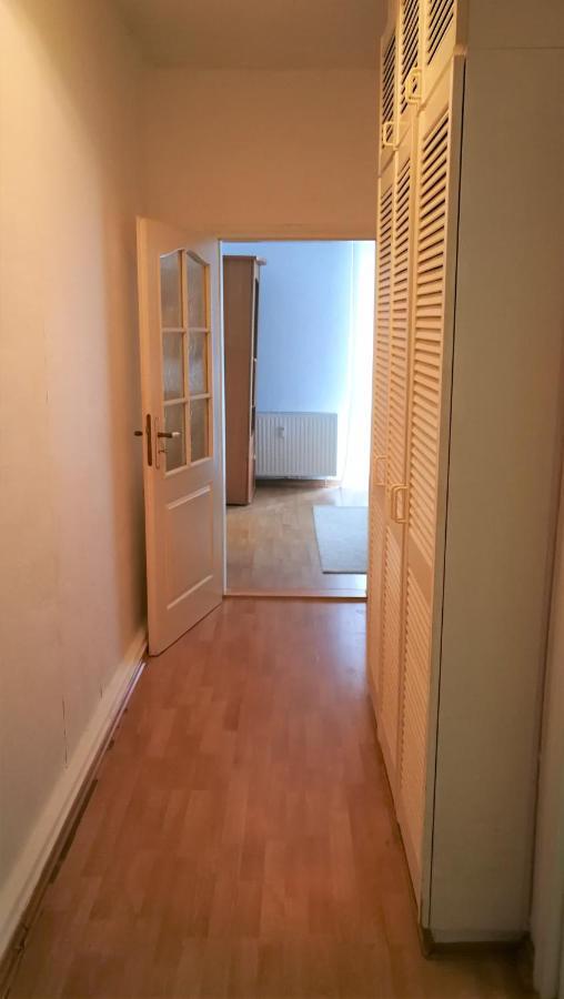 Apartment Am Suedpark Merseburg Buitenkant foto